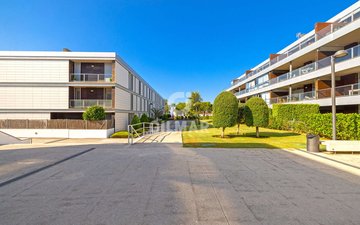 Property slide 38