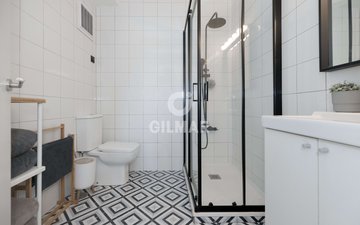 Property slide 22