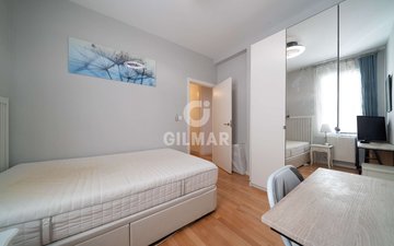 Property slide 22