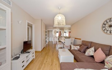 Property slide 51