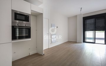 Property slide 21