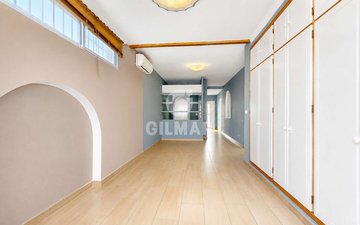 Property slide 15