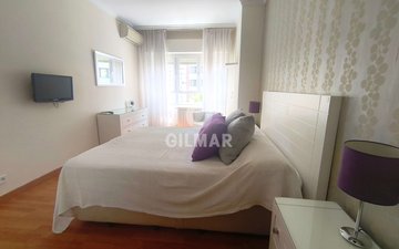 Property slide 20