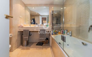 Property slide 14