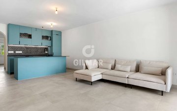 Property slide 8