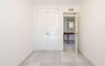 Property slide 21