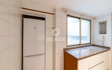 Property slide 32