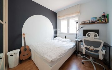 Property slide 21