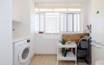 Property slide 17