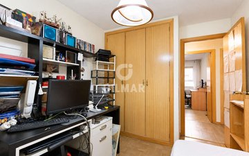 Property slide 25
