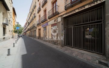 Property slide 22