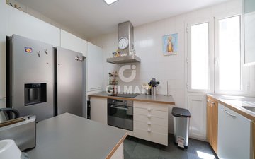 Property slide 14