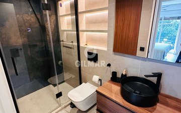 Property slide 16