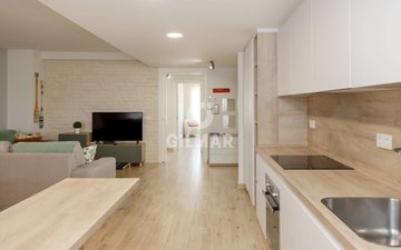 Property slide 14
