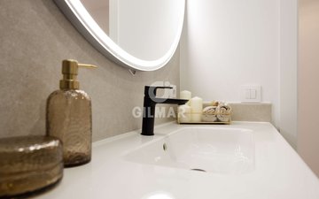 Property slide 43