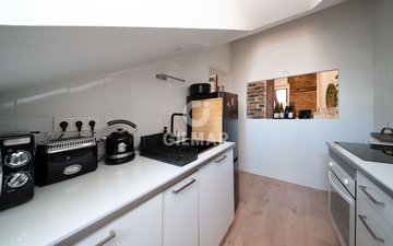 Property slide 19