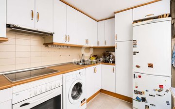 Property slide 16