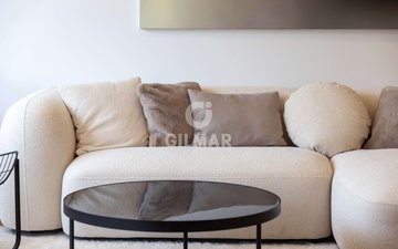 Property slide 44