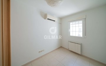 Property slide 8
