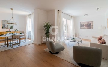Property slide 44