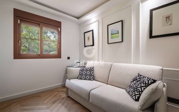 Property slide 6