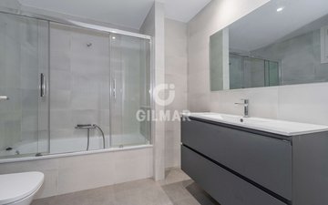 Property slide 18