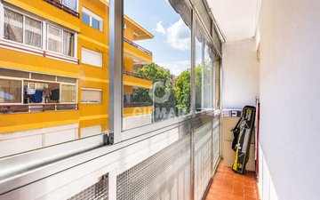 Property slide 20
