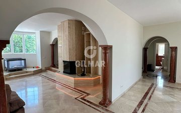 Property slide 8