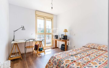 Property slide 14
