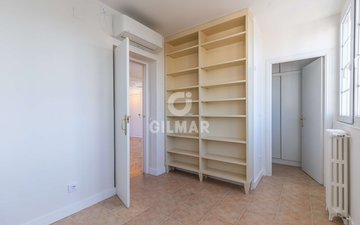 Property slide 25