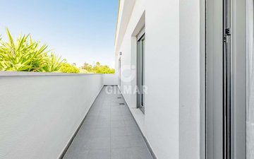 Property slide 22