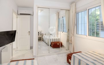 Property slide 23