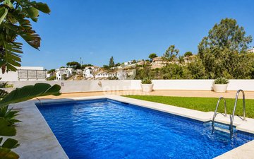 Property slide 36