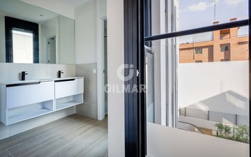 Property slide 22