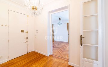 Property slide 32