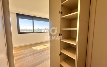 Property slide 31
