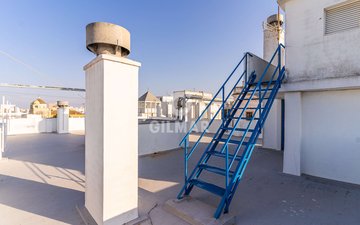 Property slide 22