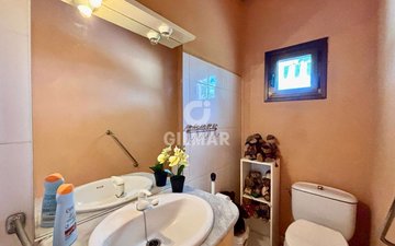 Property slide 38