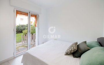 Property slide 30