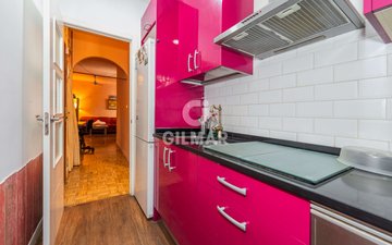 Property slide 10