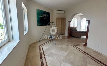 Property slide 9
