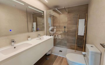 Property slide 21