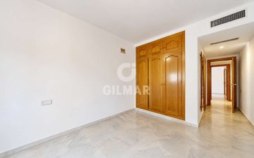 Property slide 17