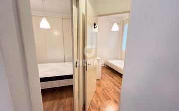 Property slide 21