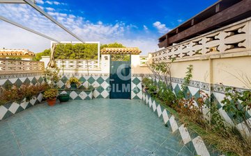 Property slide 31