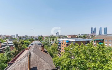 Property slide 35