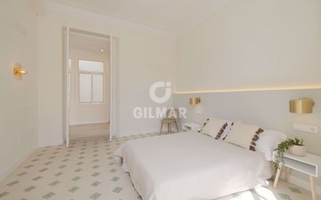 Property slide 50
