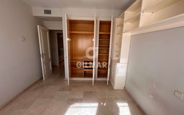 Property slide 44