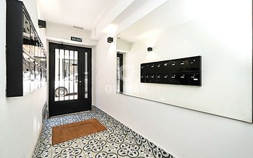 Property slide 20