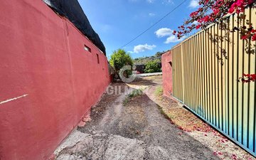 Property slide 39